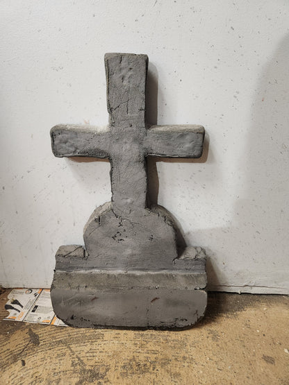 Small carvable tombstone (14" x 20")